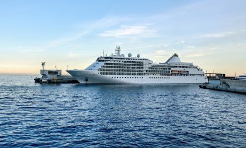 moored-ship-monaco-seaport_1268-14849